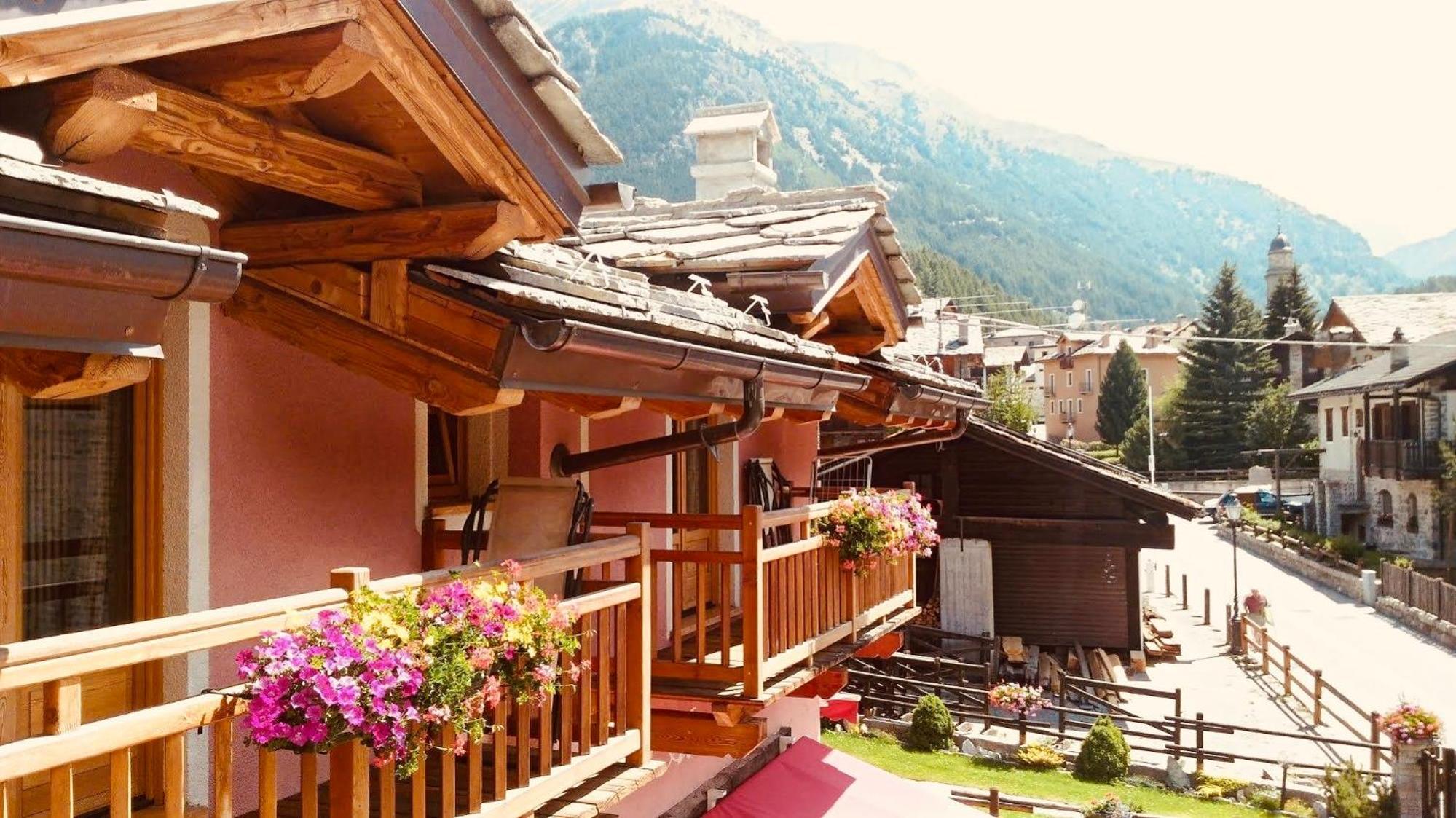 Hibou Chambres - Cogne Buitenkant foto