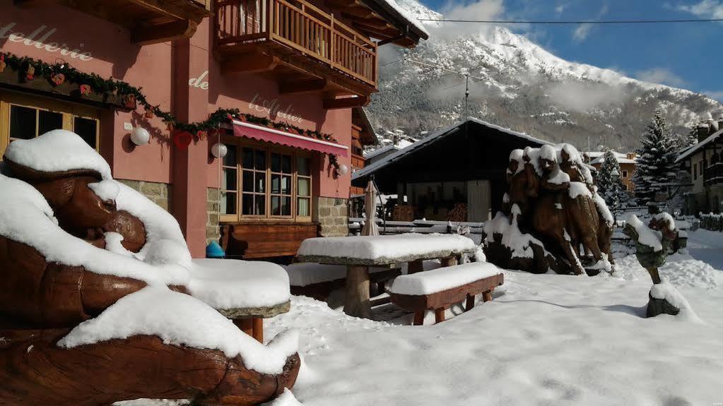 Hibou Chambres - Cogne Buitenkant foto